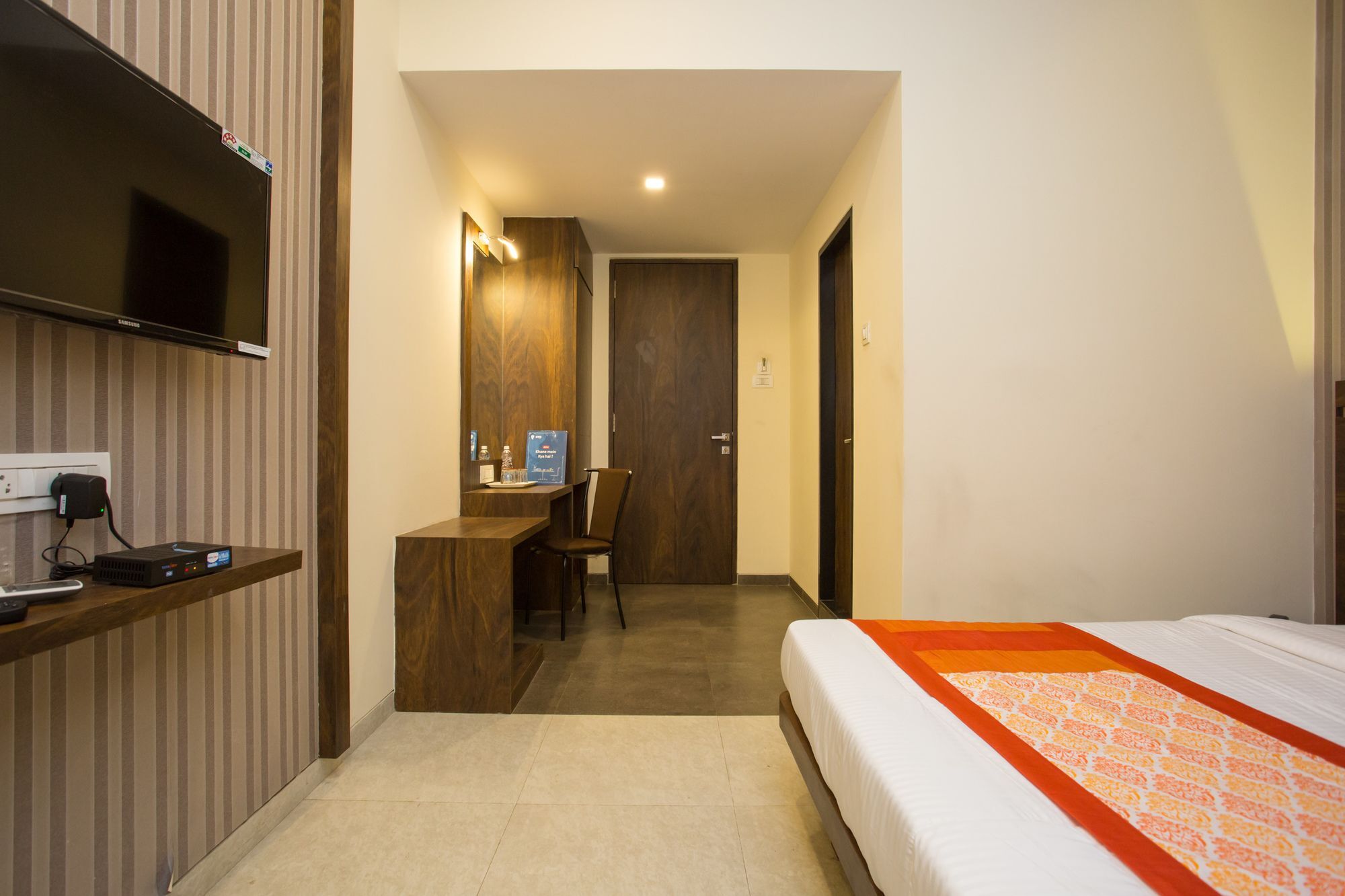 Oyo 7156 Hill View Residency Hotel Navi Mumbai Ngoại thất bức ảnh