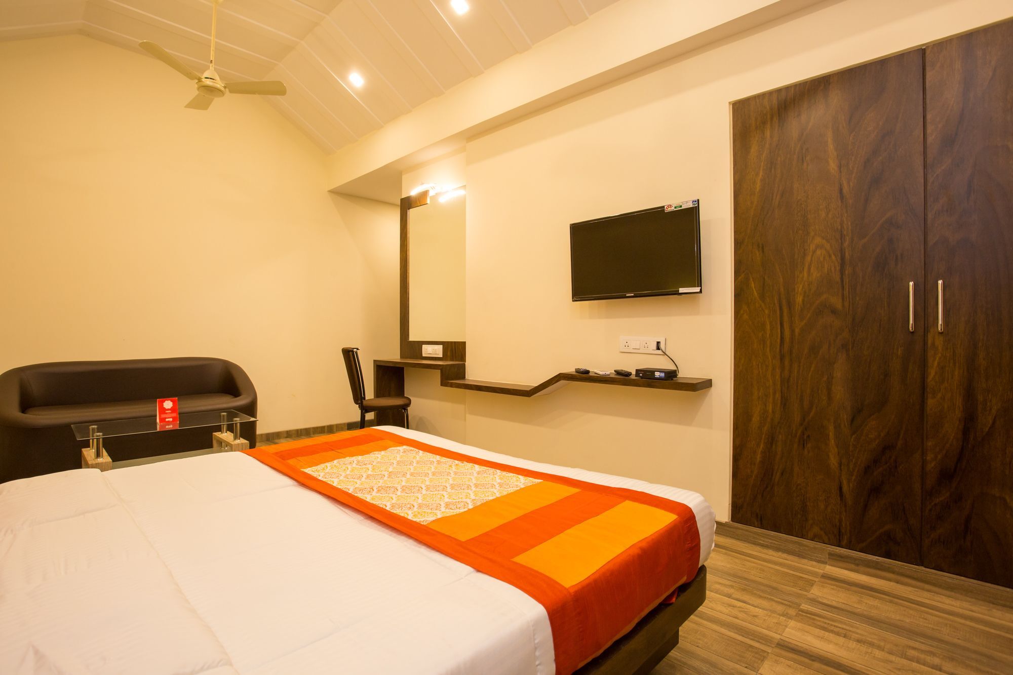 Oyo 7156 Hill View Residency Hotel Navi Mumbai Ngoại thất bức ảnh
